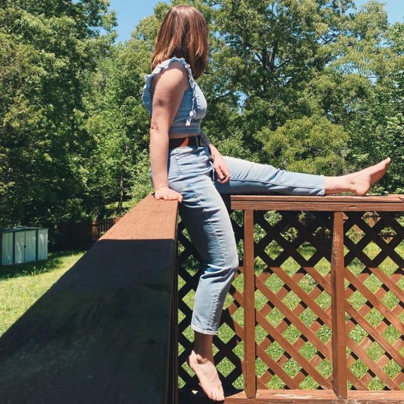 Salutations! I'm Allison! - Picture 4 of 5